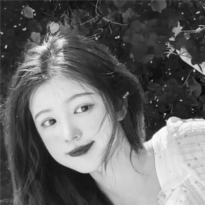 微信高清黑白女生头像