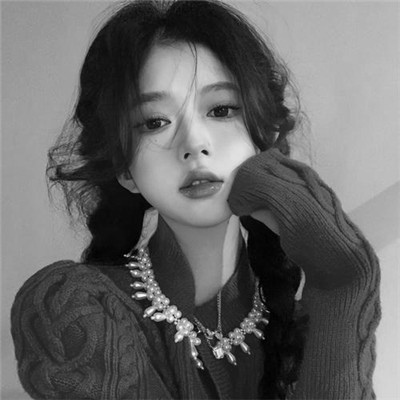 微信高清黑白女生头像