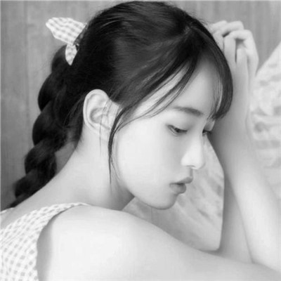 微信高清黑白女生头像