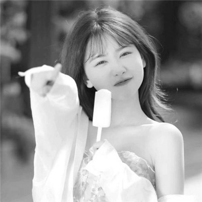 微信高清黑白女生头像