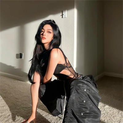 2025女生微信头像图片潮流