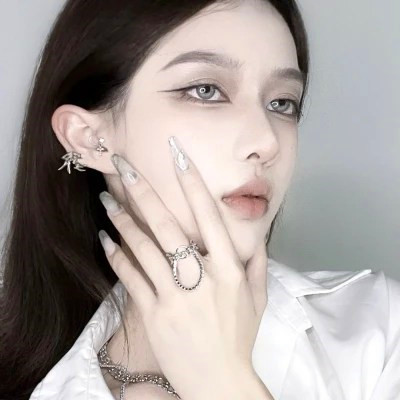 2025图片大全好看头像女