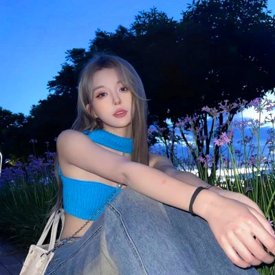 2025图片大全好看头像女