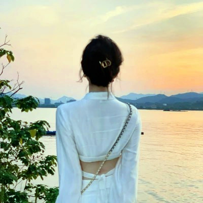 2025图片大全好看头像女