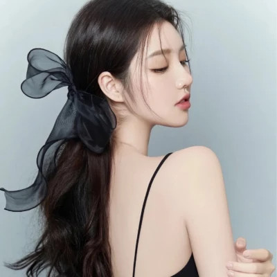 2025最潮头像女生高清图片