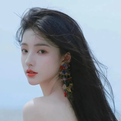 2025最潮头像女生高清图片
