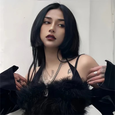 2025最潮头像女生高清图片