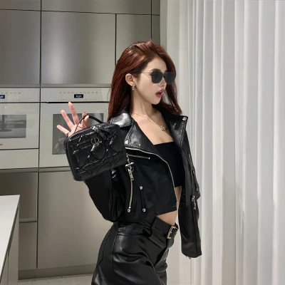 2025最潮头像女生高清图片