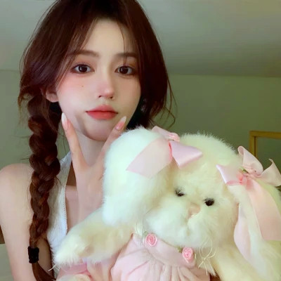 女生图片2025气质头像