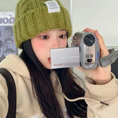 女生图片2025气质头像