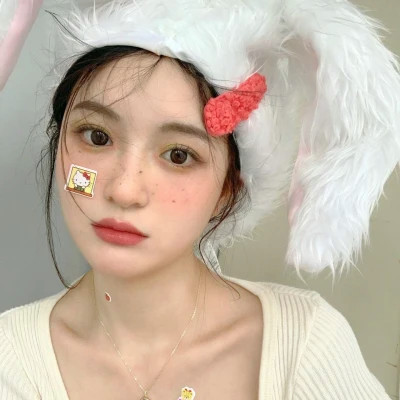 2025微信女生头像最新版火爆图片