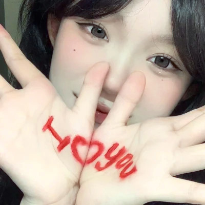 2025微信女生头像最新版火爆图片
