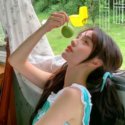 2025微信女生头像最新版火爆图片