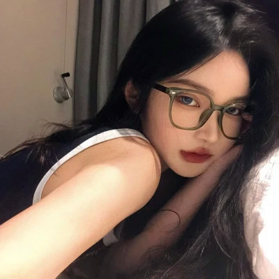2025微信女生头像最新版火爆图片
