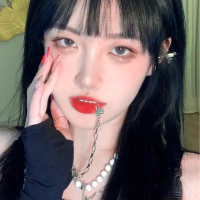 2025微信女生头像最新版火爆图片