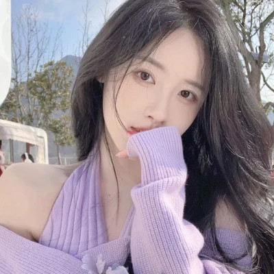 2025最火好看头像女生热门网红图片
