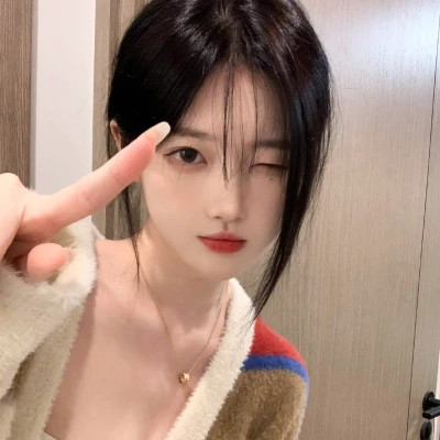 耐看头像2025女生高清图片