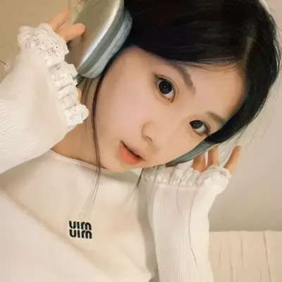 耐看头像2025女生高清图片