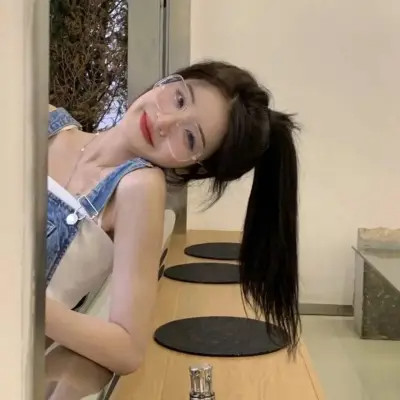 耐看头像2025女生高清图片