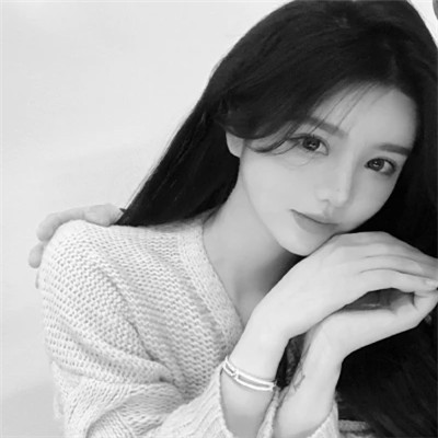 头像图片2025最火爆黑白女生