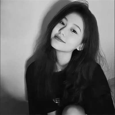 头像图片2025最火爆黑白女生