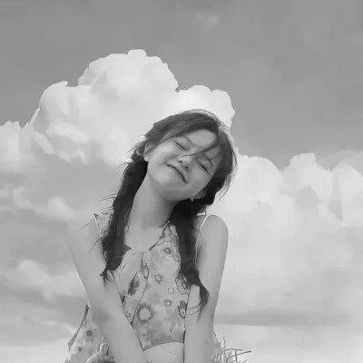 头像黑白系高清女真人