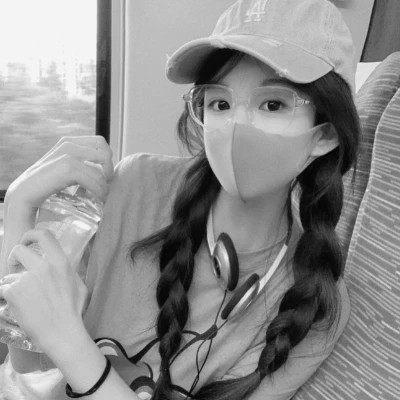 头像黑白系高清女真人