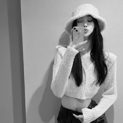 头像黑白系高清女真人