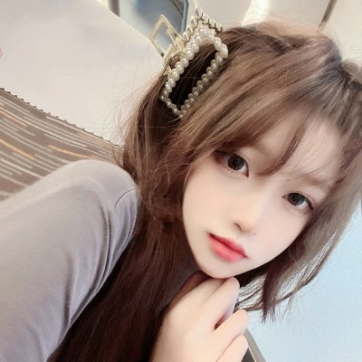 2025年头像最新版的女生流行图片