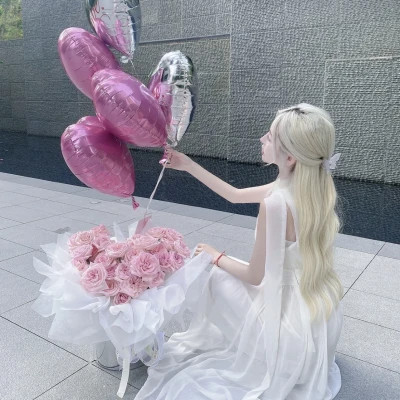 2025年头像最新版的女生流行图片