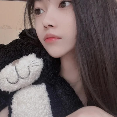 2025年头像最新版的女生流行图片
