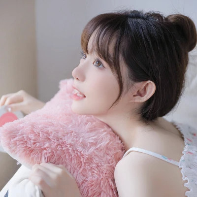 2025年头像最新版的女生流行图片