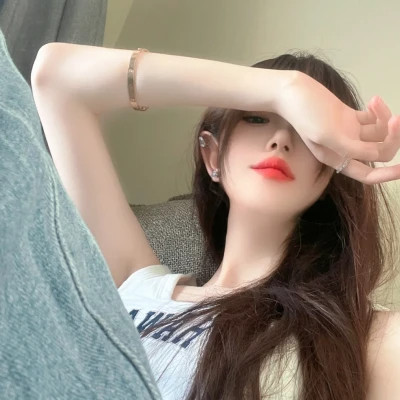 2025年头像最新版的女生流行图片