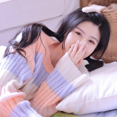 2025头像女简单干净气质