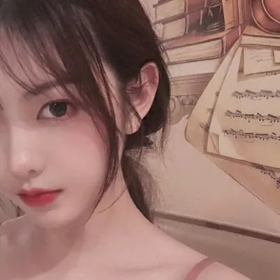 2025头像女简单干净气质