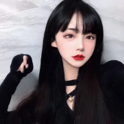 2025头像女简单干净气质