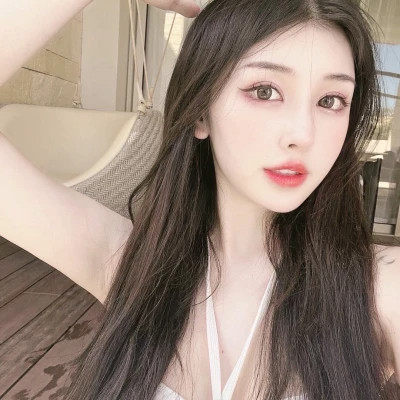 2025头像女简单干净气质