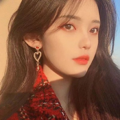 女头图片2025好看高清