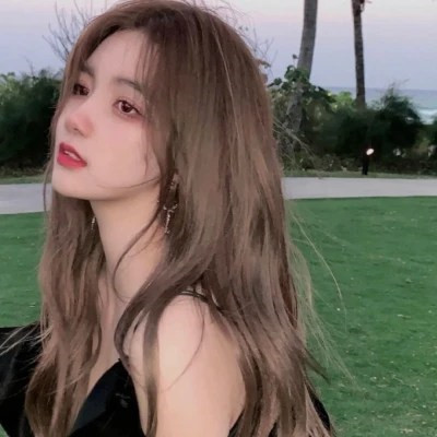 女头图片2025好看高清