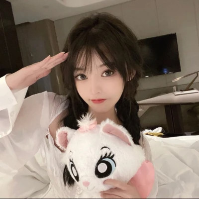 微信2025头像女新款好看图片