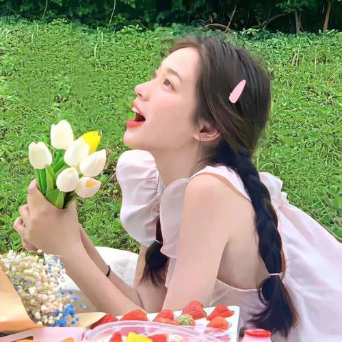 2025超级火网红好看的女生头像
