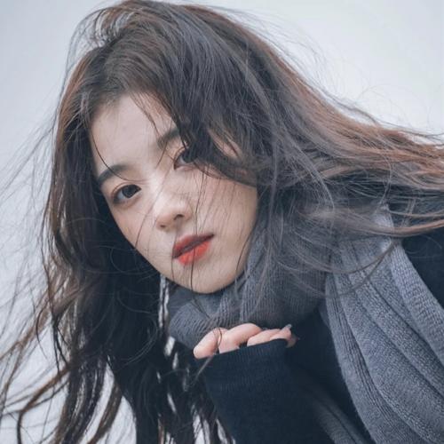 2025超级火网红好看的女生头像