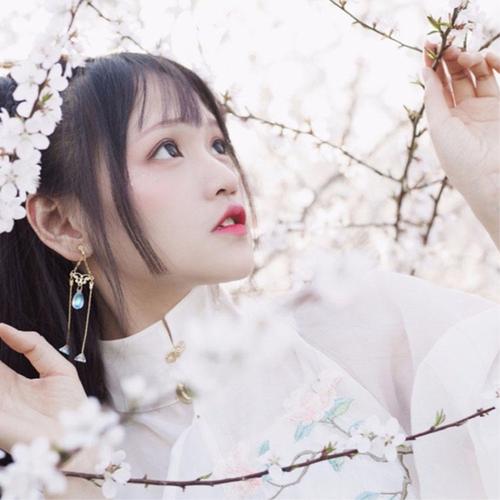 2025超级火网红好看的女生头像