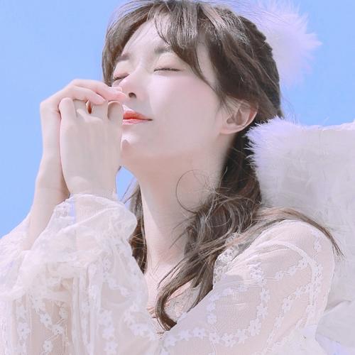 2025超级火网红好看的女生头像