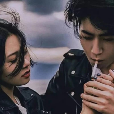 2025网络最火的情侣头像图片