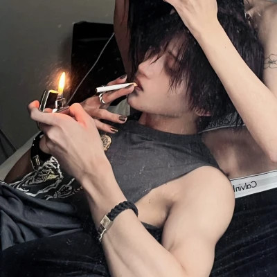 2025网络最火的情侣头像图片