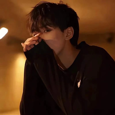 2025网络最火的情侣头像图片