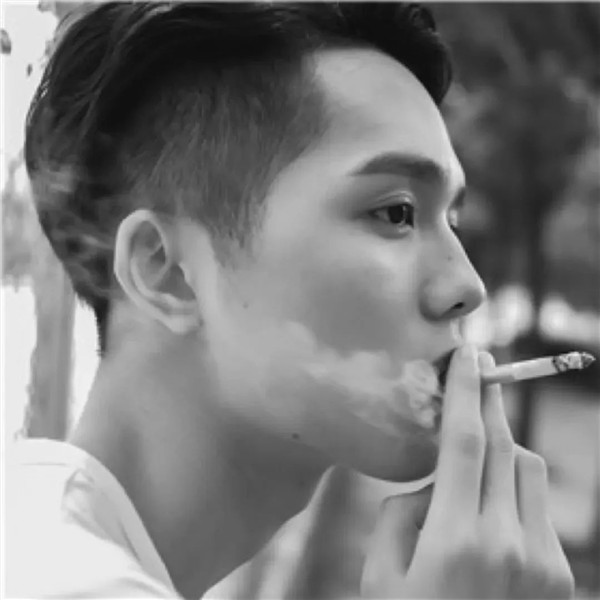 微信头像男2025新款帅气图片