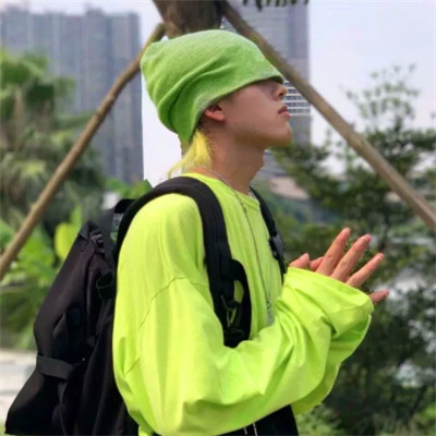 2025新款微信头像男生个性图片