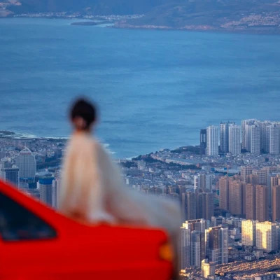 微信头像2025高级氛围感女生图片